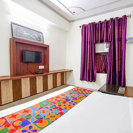 Fabhotel Prashant Palace Мисор Екстериор снимка