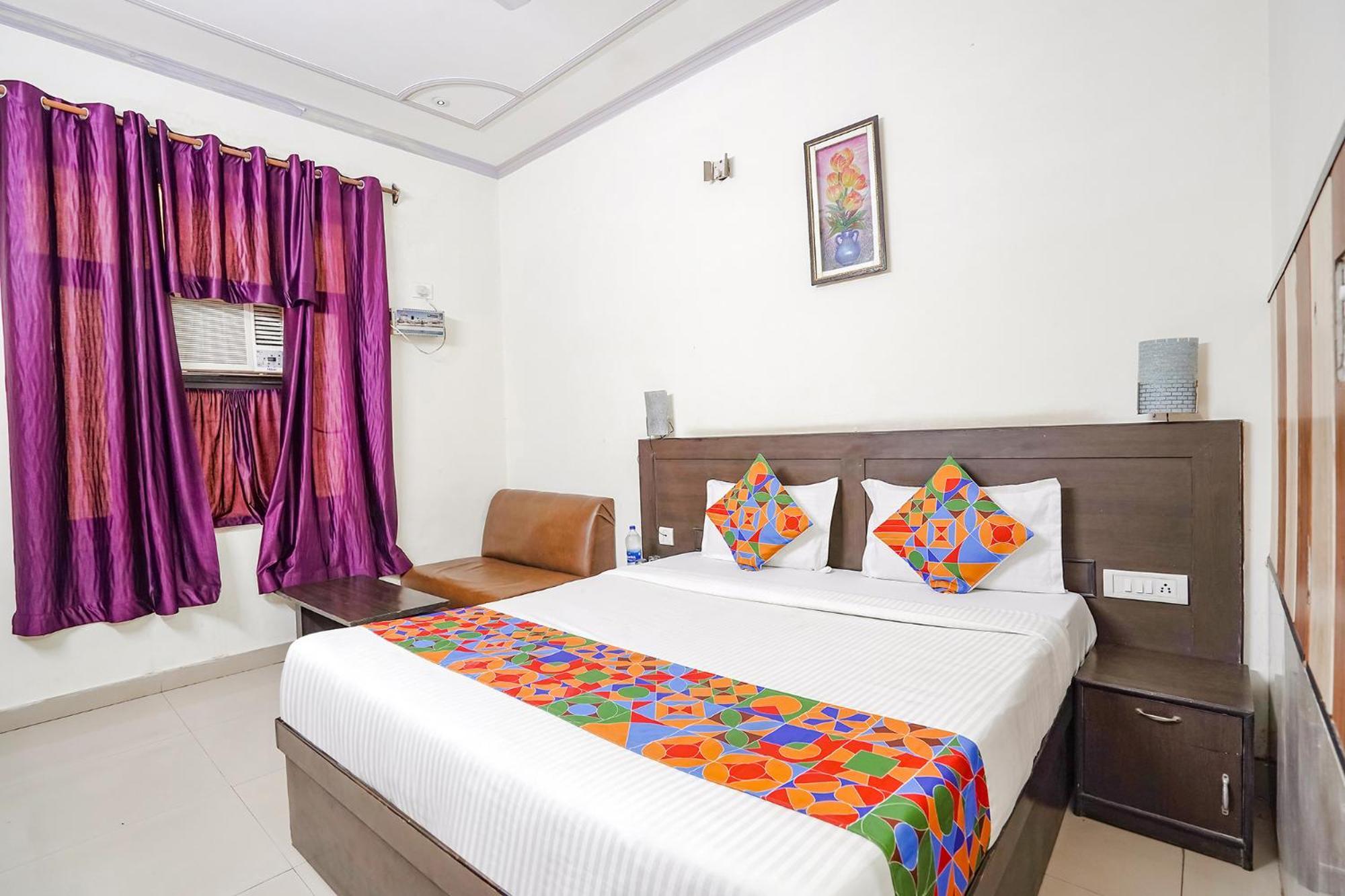 Fabhotel Prashant Palace Мисор Екстериор снимка